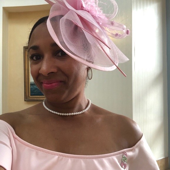 Meet your Posher, April - Picture 4 of 4